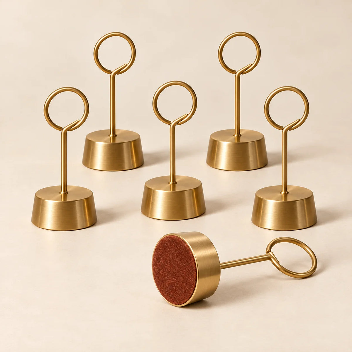 Brass Wire Picture Holder Set — detail